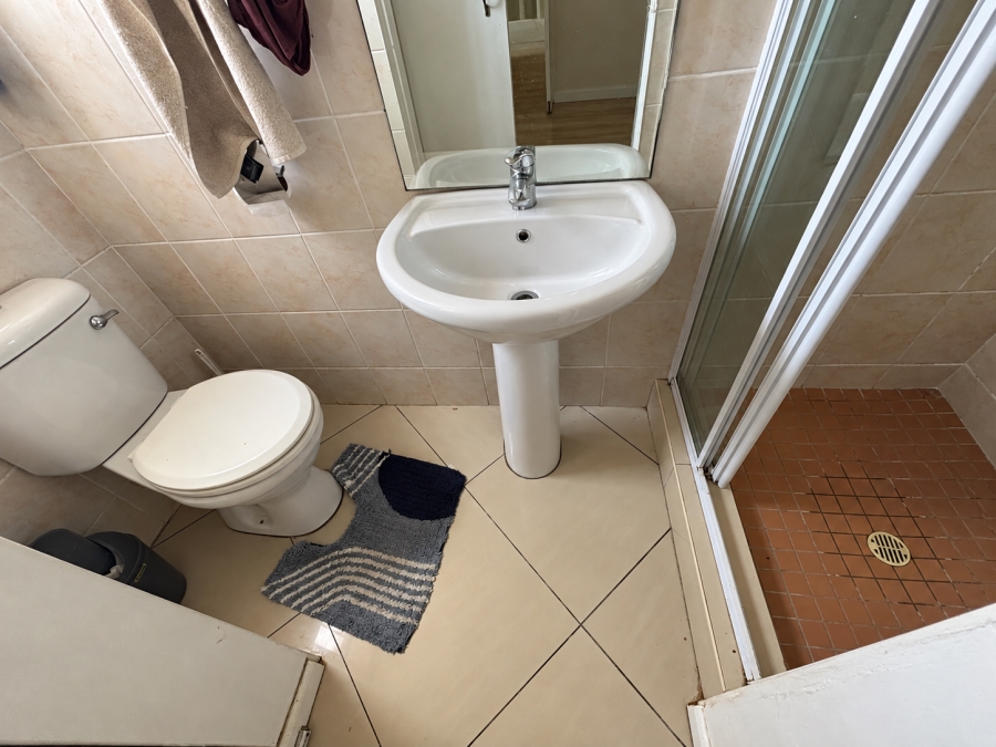To Let 3 Bedroom Property for Rent in Eikenbosch Western Cape